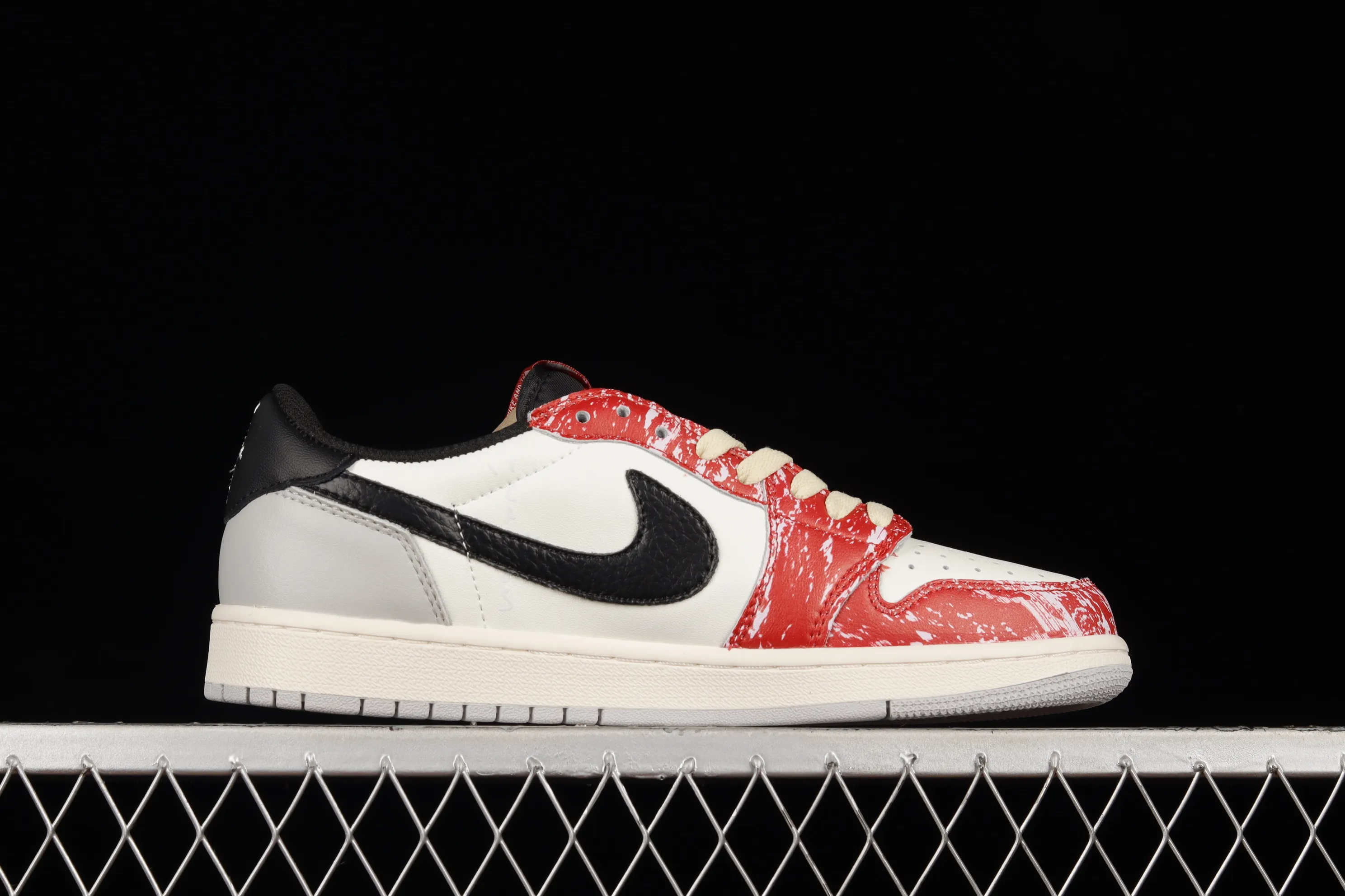 All Categories Air Jordan Jordan Series Basketball Shoes Air Jordan 1 Low Travis Scott x Air Jordan 1 AJ1 Joe 1 Knitted Lightning Barb Low Basketball Shoes DM7866-133